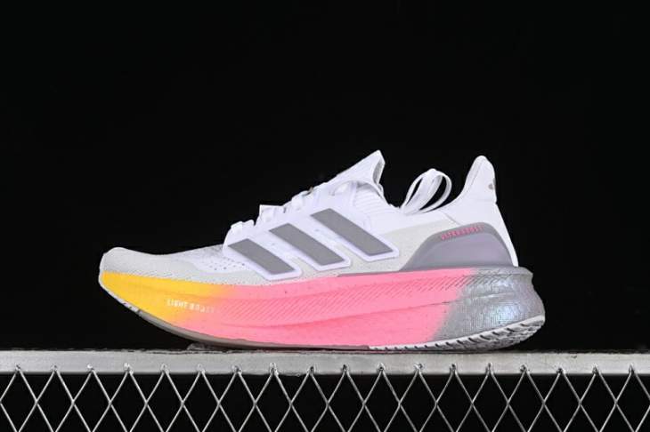 Picture of Adidas Ultraboost _SKUfw18028506168384084fw